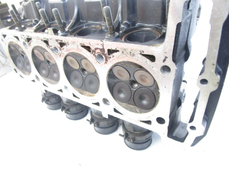 1986-1987 Kawasaki ZX 1000 GPZ Cylinder Head 11008-1147